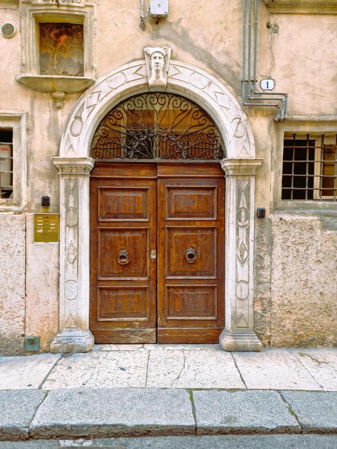 Suite Antico Seminario Verona Eksteriør billede